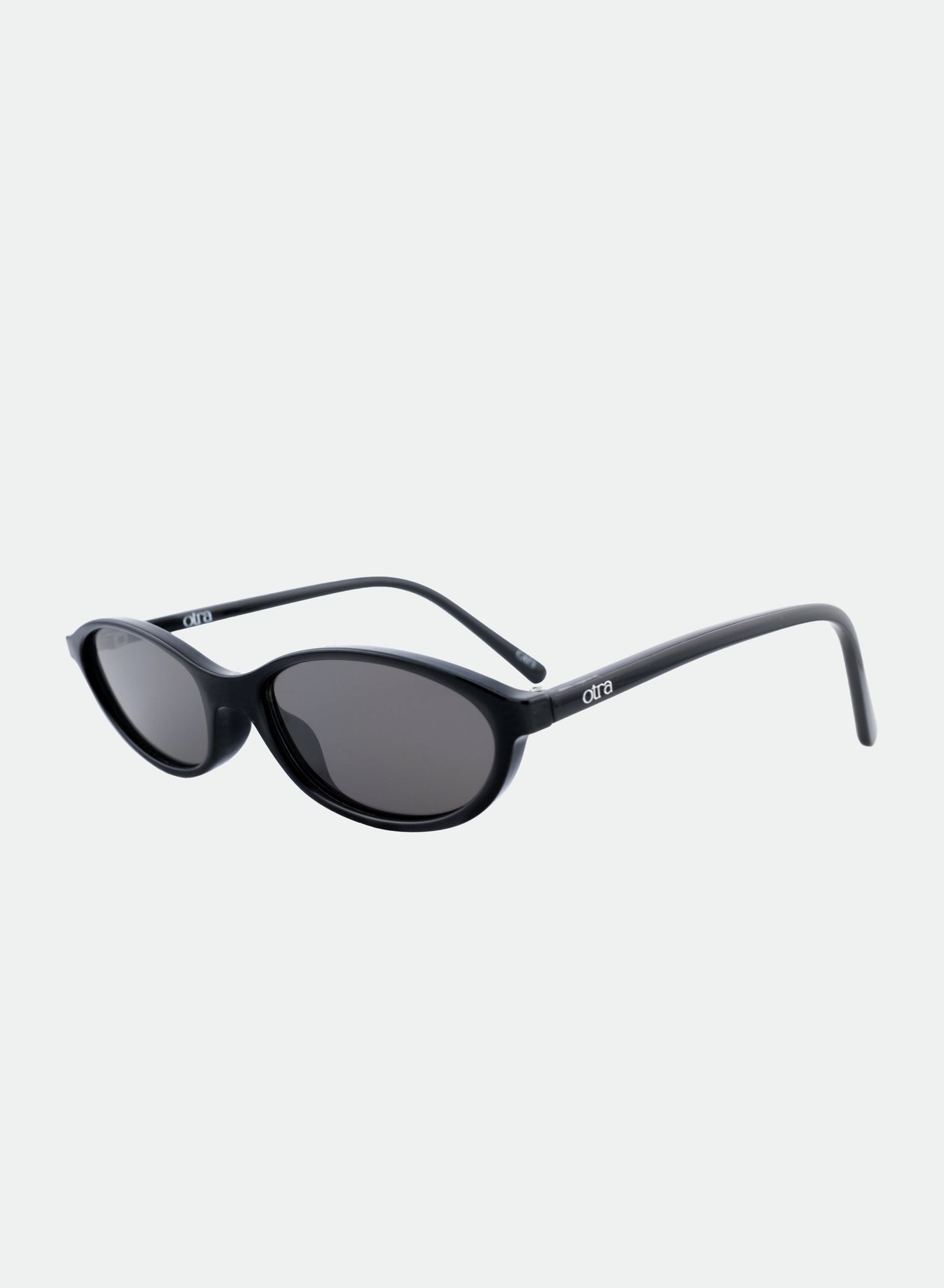 Otra - Hazel Black