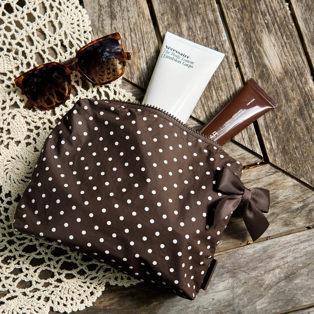 Case-Mate Espresso Crinkle Makeup Bag