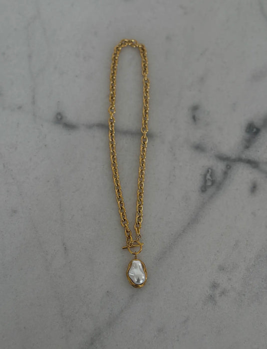 Aurelia Pearl Necklace